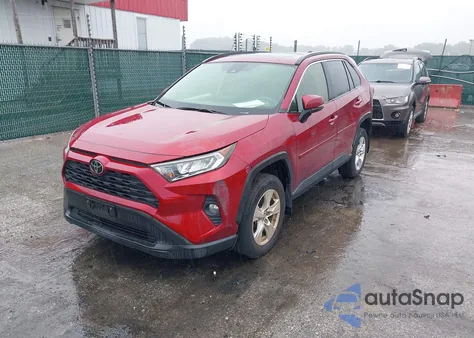 2019 Toyota Rav4 Xle from USA, damaged, VIN JTMP1RFV9KJ008226